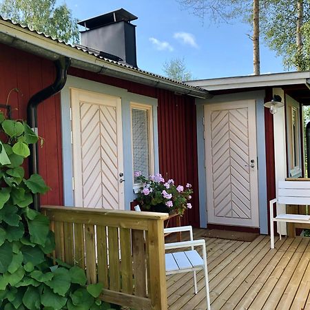 Himalayan Cabin Inkoo Εξωτερικό φωτογραφία