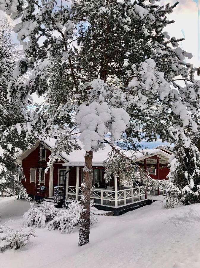 Himalayan Cabin Inkoo Εξωτερικό φωτογραφία